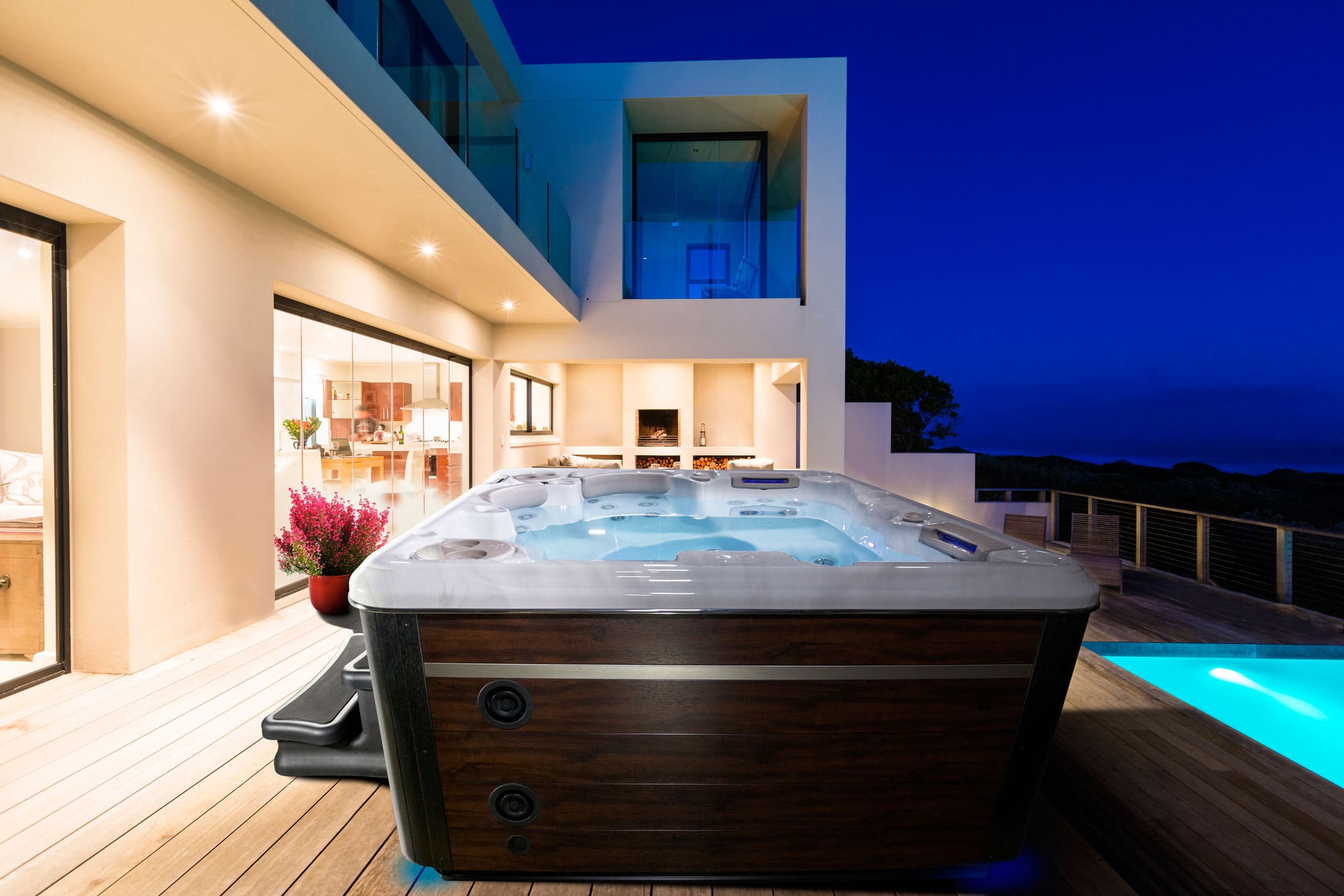 Hot Tub or Jacuzzi?, Differences Explained